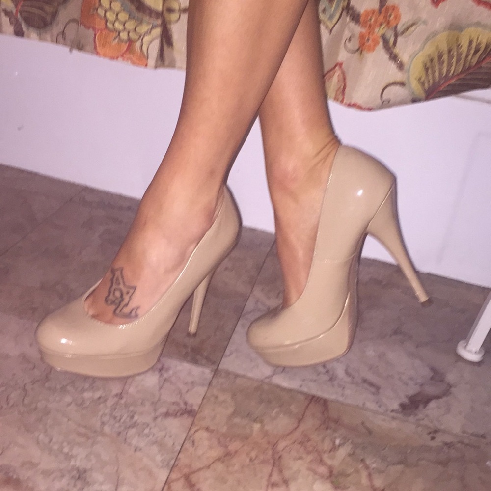 Platformed nude heels